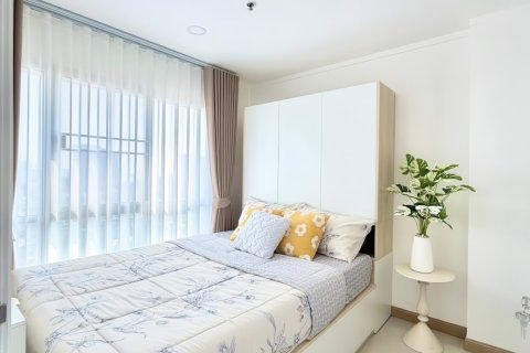 Apartamento de 1 dormitorio en Pattaya, Tailandia № 205958 - foto 14