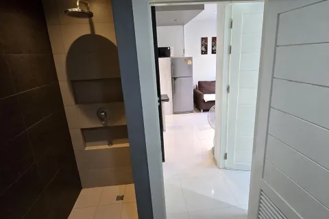 Apartamento de 1 dormitorio en Pattaya, Tailandia № 205955 - foto 22