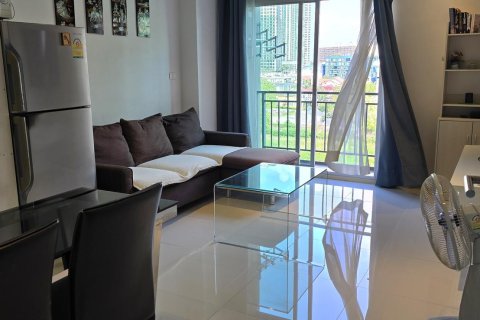 Apartamento de 1 dormitorio en Pattaya, Tailandia № 205955 - foto 2
