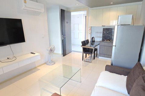 Apartamento de 1 dormitorio en Pattaya, Tailandia № 205955 - foto 6