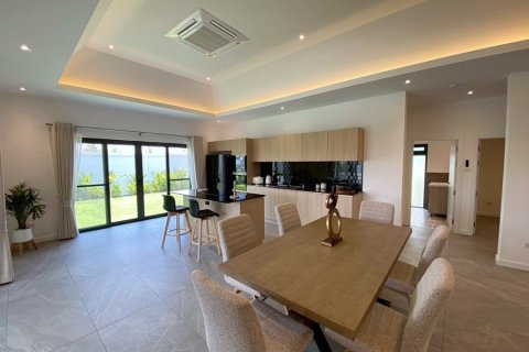 Casa de 3 dormitorios en Hua Hin, Tailandia № 173931 - foto 8