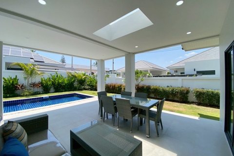 Casa de 3 dormitorios en Hua Hin, Tailandia № 173933 - foto 6
