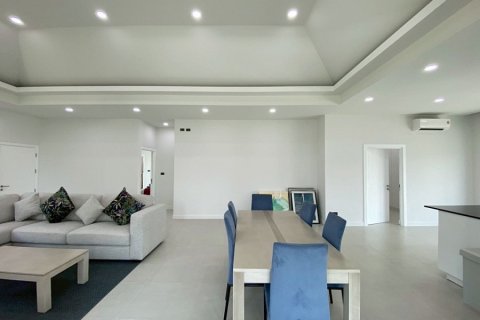 Casa de 3 dormitorios en Hua Hin, Tailandia № 173933 - foto 11