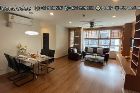 Condo in Watthana, Bangkok, Thailand, 2 bedrooms  № 201126
