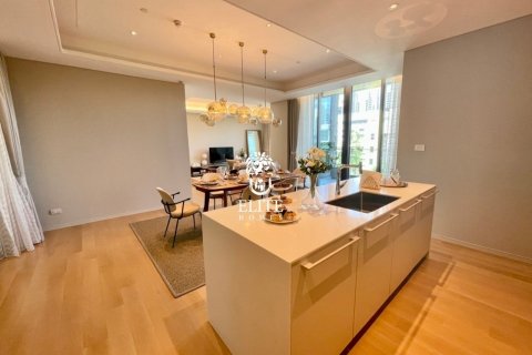 Condominio de 2 dormitorios en Pathum Wan, Bangkok, Tailandia № 133978 - foto 4