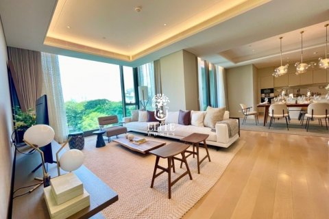 Condominio de 2 dormitorios en Pathum Wan, Bangkok, Tailandia № 133978