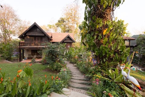 Chalet de 5 dormitorios en Mae Rim, Tailandia № 133977 - foto 4