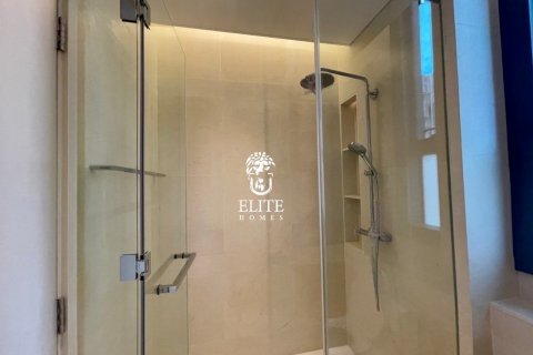 Condominio de 2 dormitorios en Pathum Wan, Bangkok, Tailandia № 133979 - foto 22