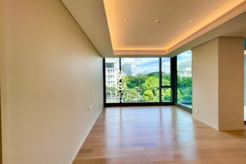 Condominio de 2 dormitorios en Pathum Wan, Bangkok, Tailandia № 133979 - foto 10
