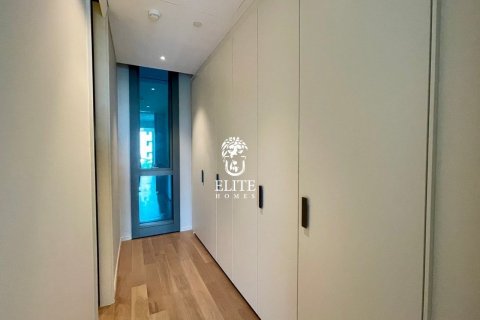 Condominio de 2 dormitorios en Pathum Wan, Bangkok, Tailandia № 133979 - foto 16