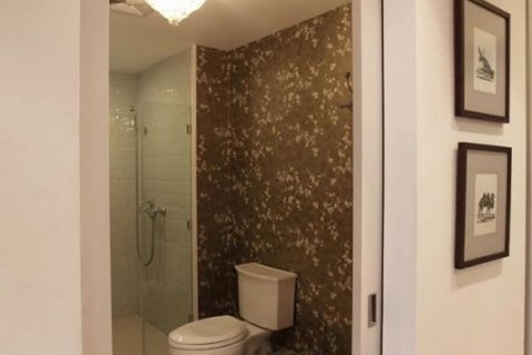 Condominio de 2 dormitorios en Bangkok, Tailandia № 66724 - foto 9