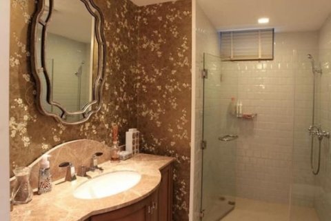 Condominio de 2 dormitorios en Bangkok, Tailandia № 66724 - foto 10