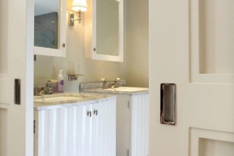 Condominio de 2 dormitorios en Bangkok, Tailandia № 66724 - foto 18