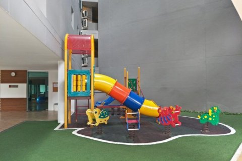 Condominio de 3 dormitorios en Bangkok, Tailandia № 66725 - foto 15