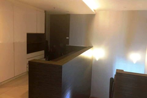 Condominio de 3 dormitorios en Bangkok, Tailandia № 66725 - foto 7