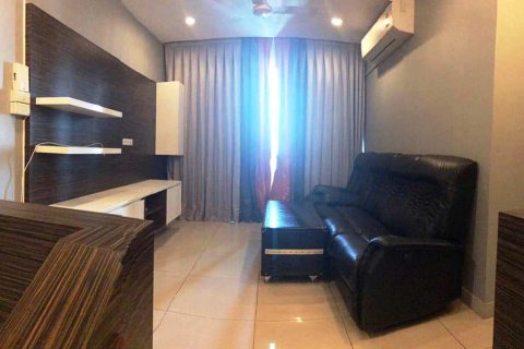 Condominio de 3 dormitorios en Bangkok, Tailandia № 66725 - foto 4