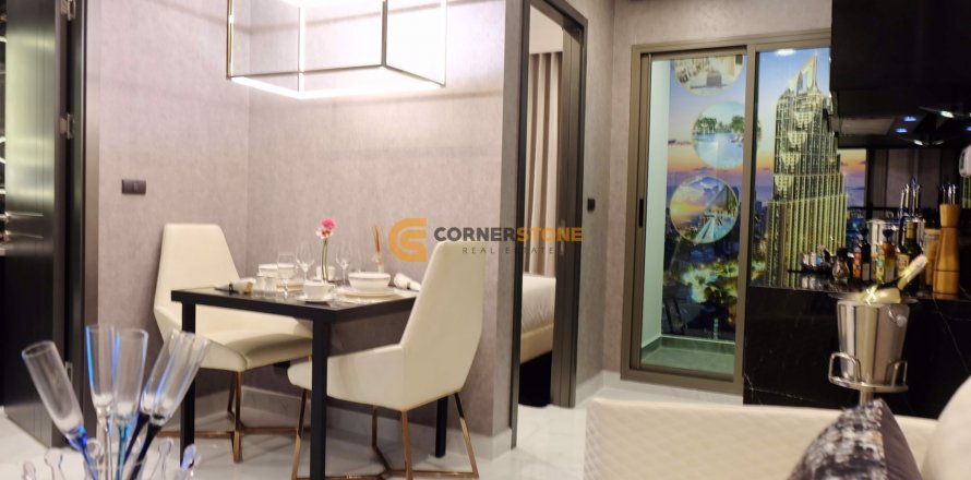 Studio in the Condo in Pattaya, Thailand № 53912