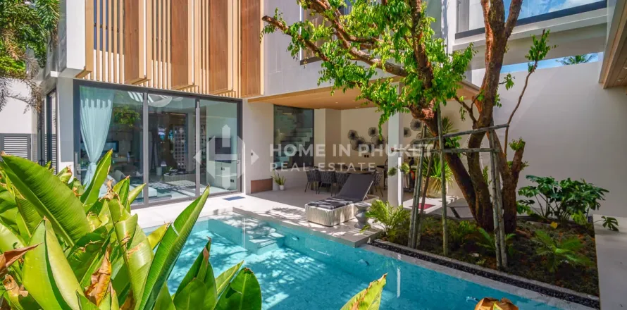 Casa de 3 dormitorios en Chalong, Tailandia № 209613