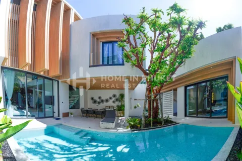 Casa de 3 dormitorios en Chalong, Tailandia № 209613 - foto 3
