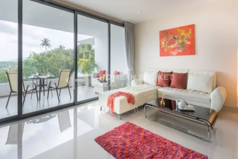 Condo in Phuket, Thailand, 1 bedroom № 209611 - photo 2