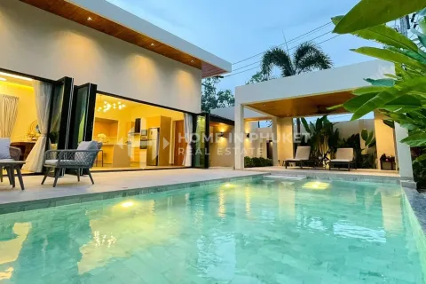 Casa de 3 dormitorios en Phuket, Tailandia № 209614 - foto 2