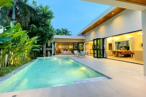 Casa de 3 dormitorios en Phuket, Tailandia № 209614