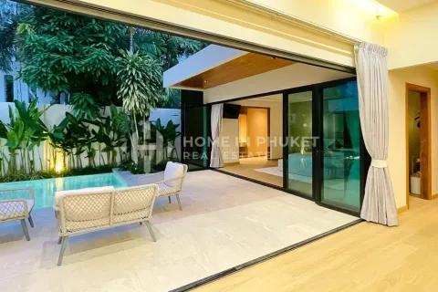 Casa de 3 dormitorios en Phuket, Tailandia № 209614 - foto 4