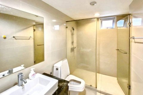 Condominio de 2 dormitorios en Bangkok, Tailandia № 119031 - foto 6