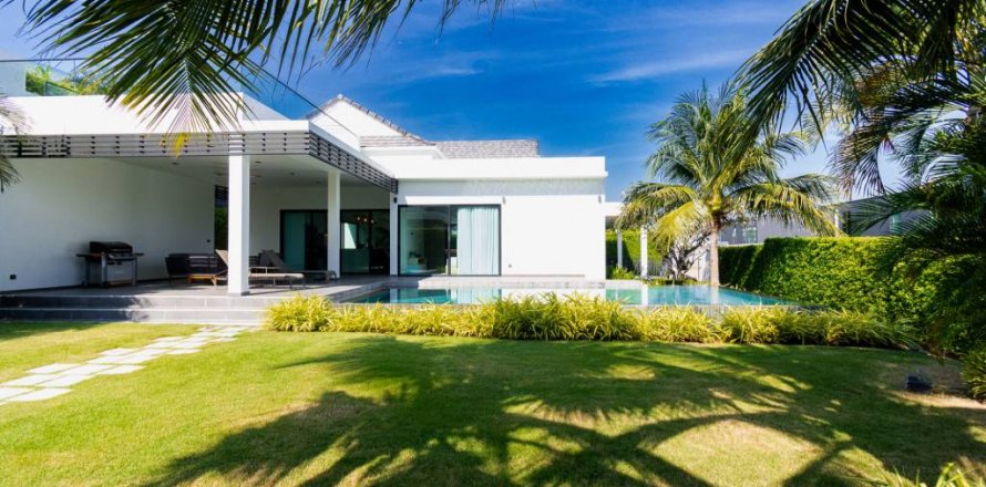 Villa in Hua Hin, Thailand 3 bedrooms № 119037