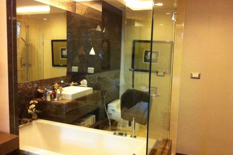 Off-Plan The Address Sukhumvit 61 in Bangkok, Thailand № 36597 - Foto 5