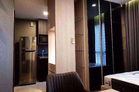 Studio in the Condo in Bang Rak, Bangkok, Thailand  № 51501 - Foto 2