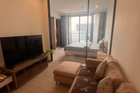 Studio in the Condo in Huai Khwang, Bangkok, Thailand № 173637