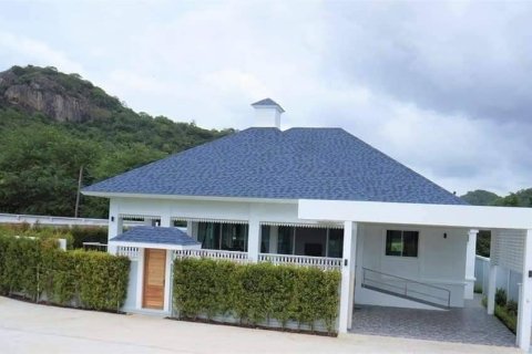 Villa in Hua Hin, Thailand 3 Schlafzimmer № 169794 - Foto 7
