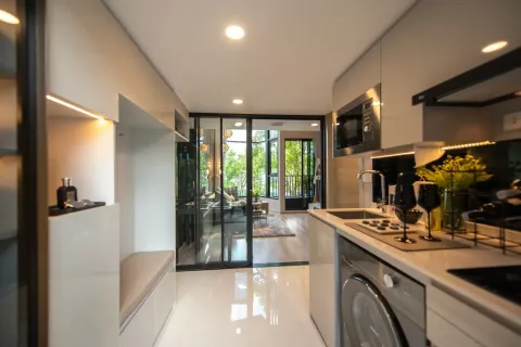 Estudio en el condominio en Khlong Toei, Bangkok, Tailandia № 137231
