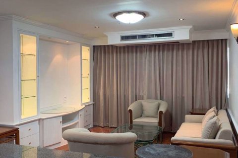Condo in Watthana, Bangkok, Thailand, 2 bedrooms  № 48071