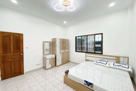 Casa de 2 dormitorios en Pattaya, Tailandia № 157779 - foto 11