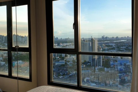 Condominio de 1 dormitorio en Bangkok, Tailandia № 157628 - foto 4
