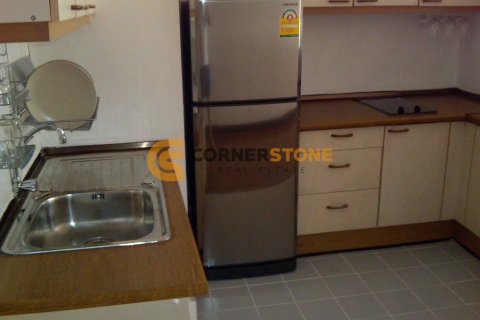 Estudio en el condominio en Chonburi, Tailandia № 144489 - foto 10