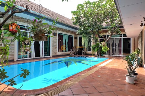 สตูดิโอในจอมเทียน, พัทยา, ประเทศไทย № 144487