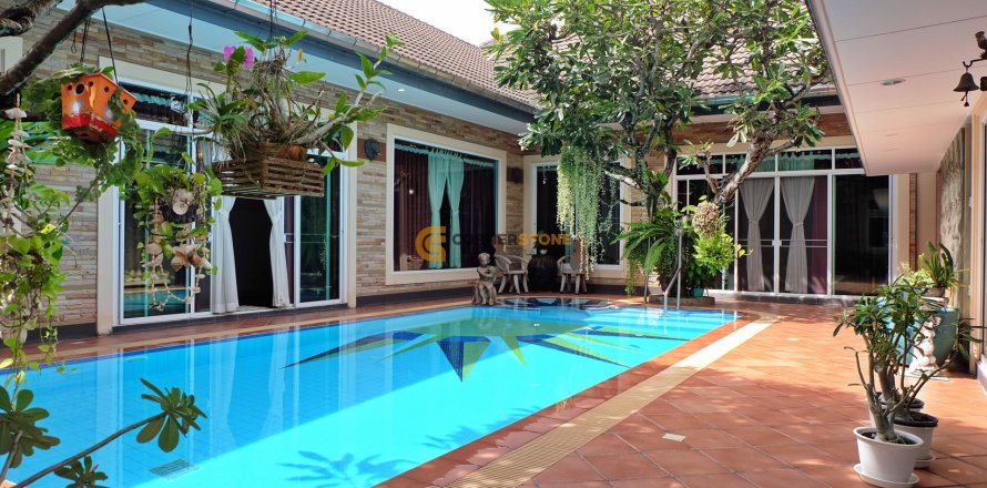 Estudio en Jomtien Beach, Pattaya, Tailandia № 144487