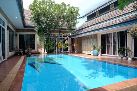 Estudio en Jomtien Beach, Pattaya, Tailandia № 144487 - foto 12