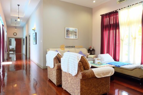 Estudio en Jomtien Beach, Pattaya, Tailandia № 144487 - foto 15