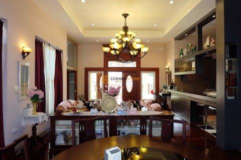 Estudio en Jomtien Beach, Pattaya, Tailandia № 144487 - foto 26