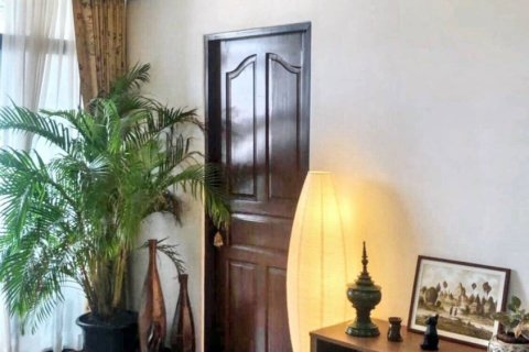 Condominio de 2 dormitorios en Bangkok, Tailandia № 144525 - foto 9