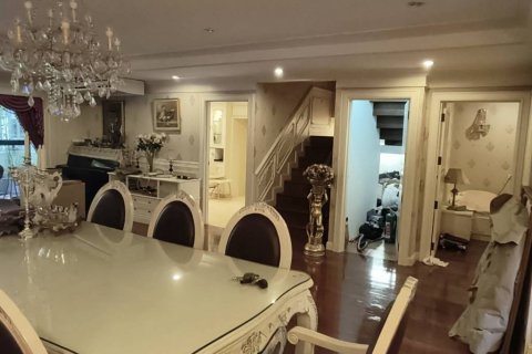 Condominio de 3 dormitorios en Bangkok, Tailandia № 144510 - foto 3