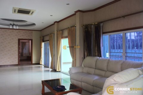 Estudio en Bang Lamung, Tailandia № 168050 - foto 5