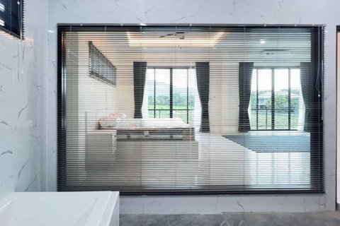 Casa de 3 dormitorios en Chiang Mai, Tailandia № 133459 - foto 18