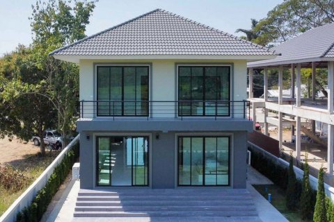 Casa de 3 dormitorios en Chiang Mai, Tailandia № 133459 - foto 24