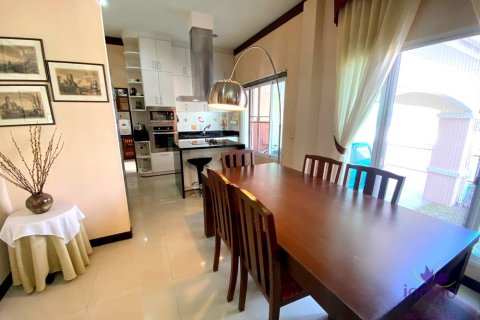 Haus in Chiang Mai, Thailand 3 Schlafzimmer № 162490 - Foto 15