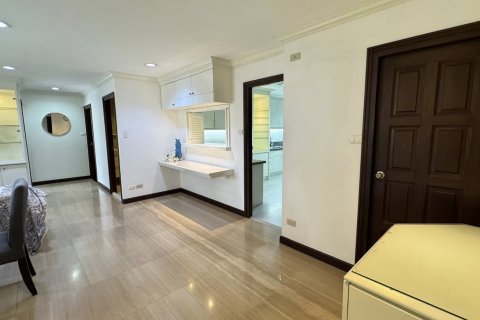 Condominio de 3 dormitorios en Bangkok, Tailandia № 172612 - foto 5
